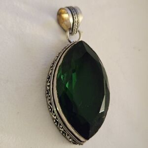Artisan Green Glass Faceted Pendant Necklace